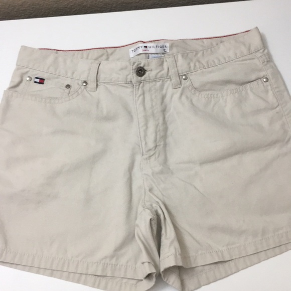 Tommy Hilfiger Pants - Tommy Hilfiger Khaki shorts